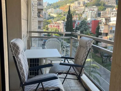 Prodaja, jednosoban stan, 47m², Centar, Budva - image 15