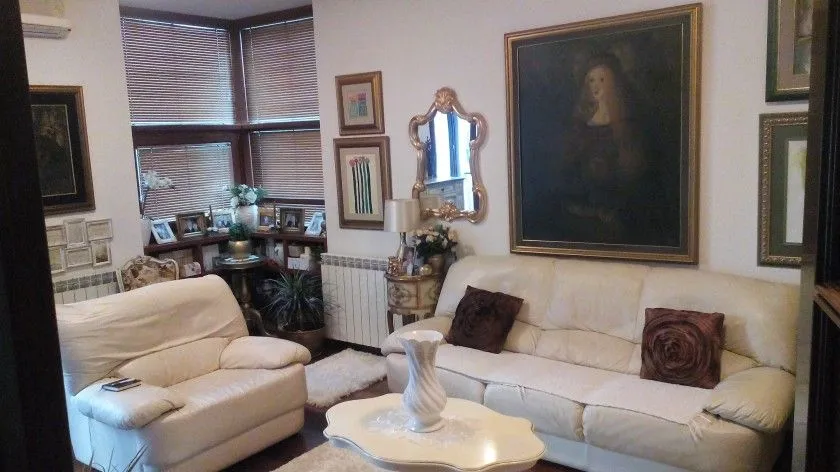 Izdavanje, trosoban stan, 100m², Gorica C, Podgorica