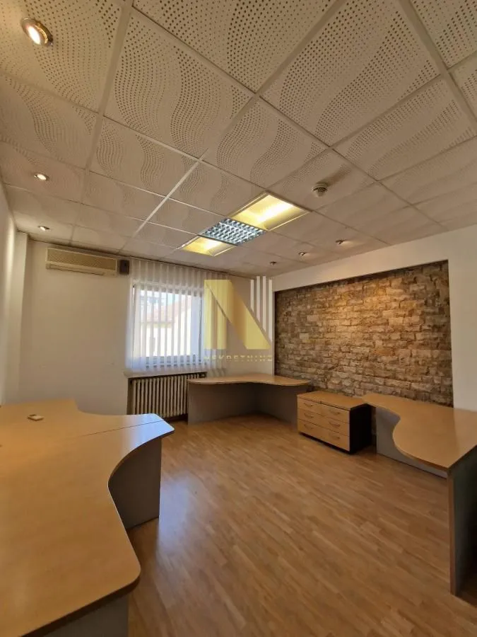 Rent, office space, 120m², Centar, Novi Sad