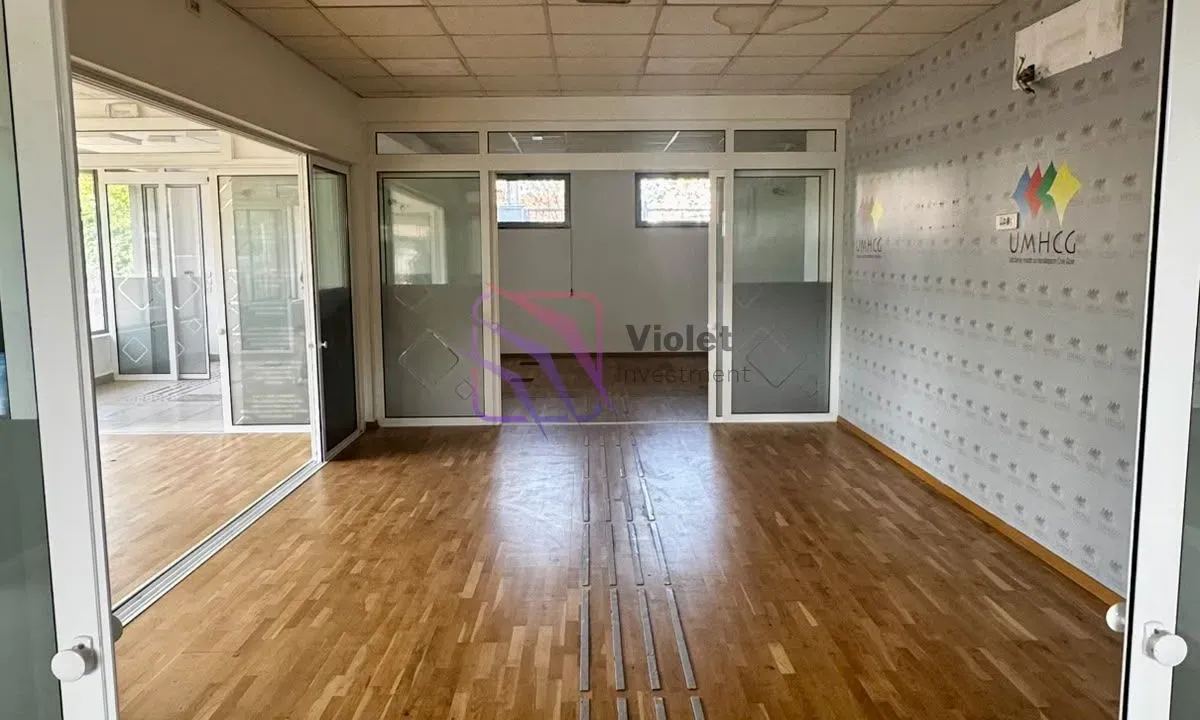 Rent, office space, 180m², Stara Varoš, Podgorica
