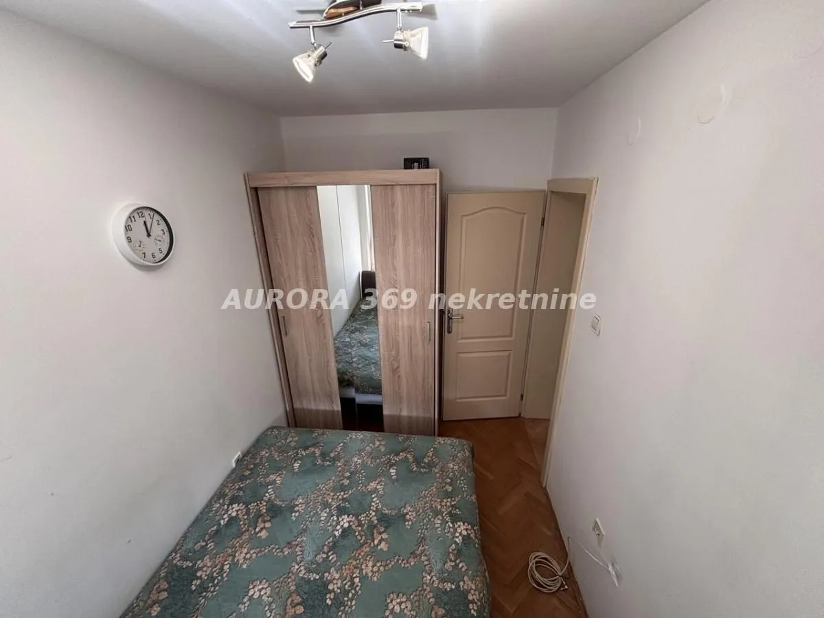Prodaja, trosoban stan, 48m², Grbavica, Novi Sad Sve Podlokacije