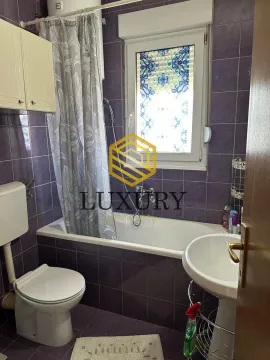 Rent, two bedroom apartment, 90m², City Kej, Podgorica - image 7