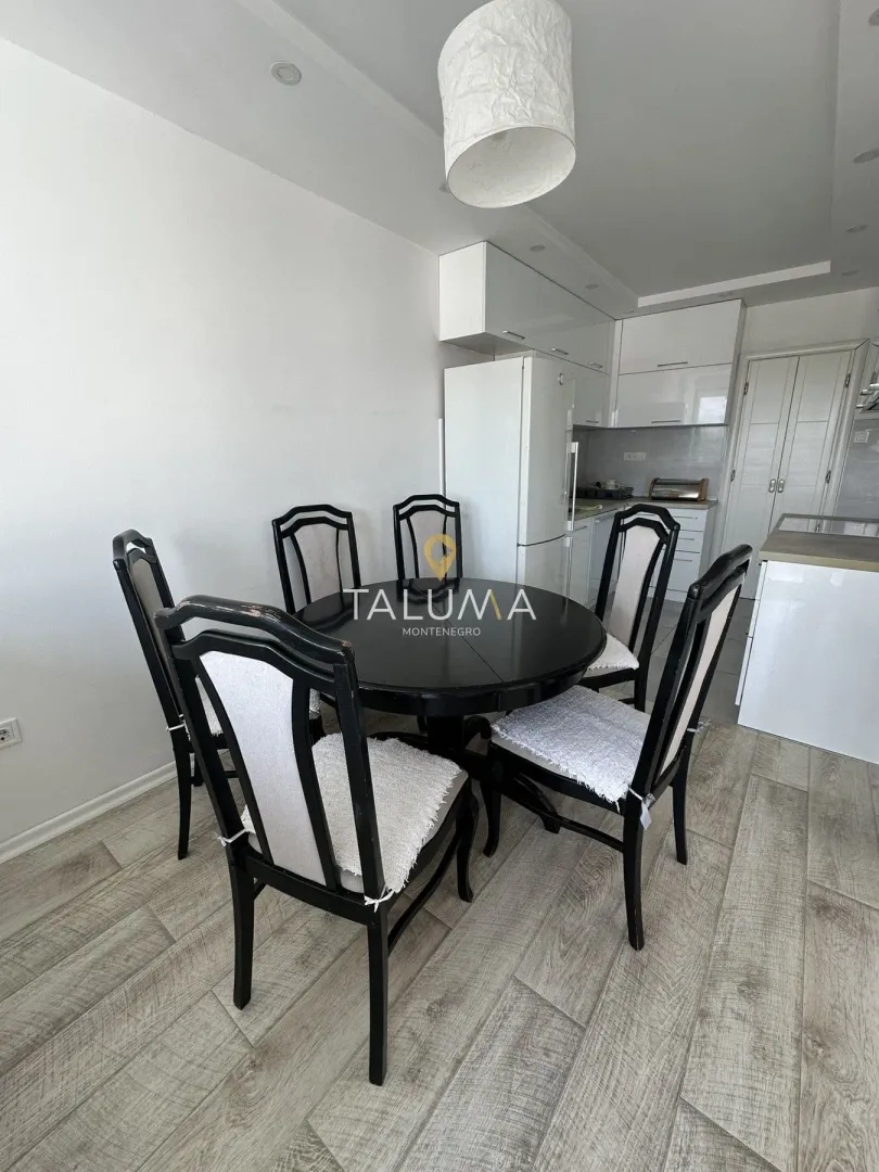 Rent, two bedroom apartment, 80m², Preko Morače, Podgorica