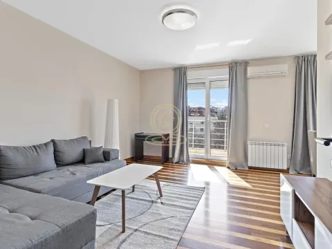 Rent, two bedroom apartment, 64m², Savski Venac, Beograd - image 8