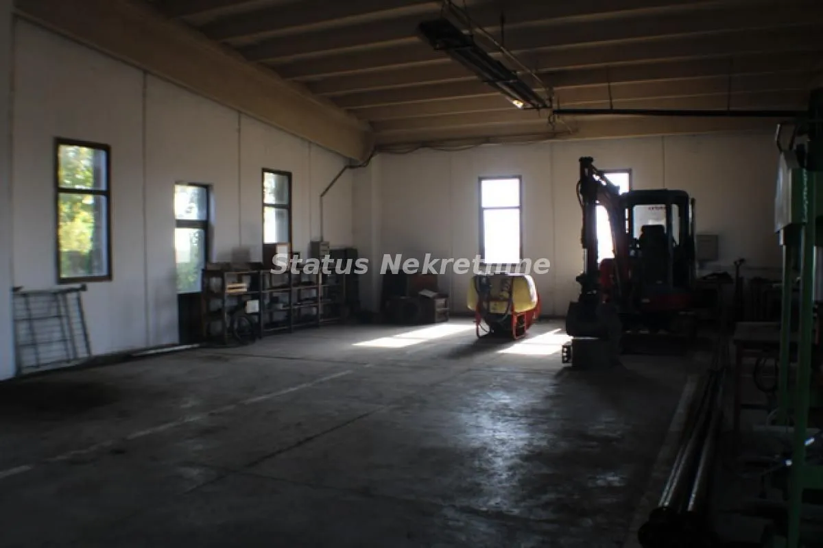 Rent, office space, 590m², Temerin, Novi Sad
