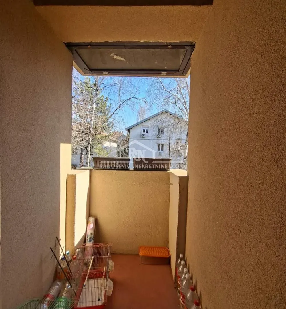 Prodaja, dvosoban stan, 57m², Galenika, Beograd