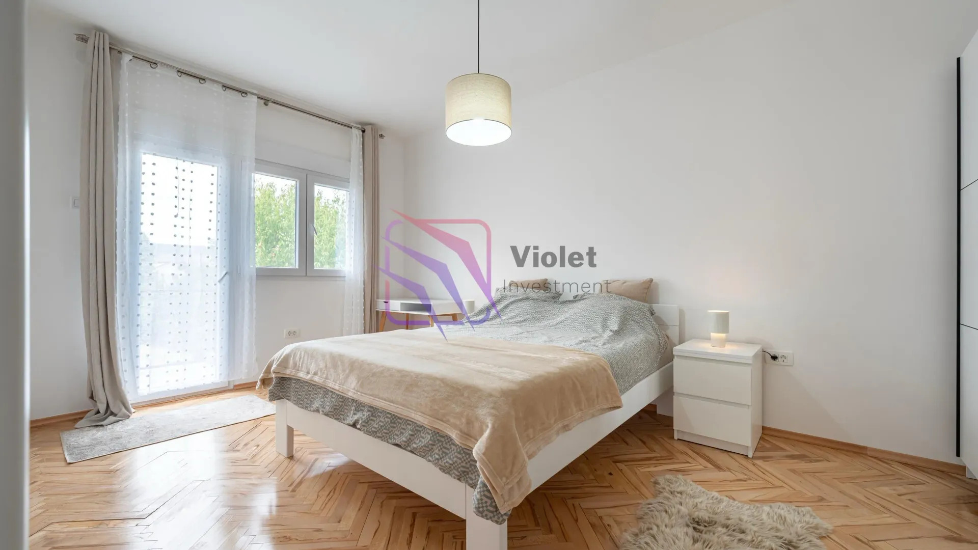 Izdavanje, trosoban stan, 100m², Dalmatinska ulica, Podgorica