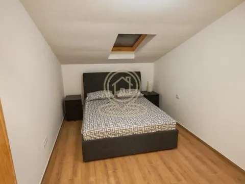 Izdavanje, trosoban stan, 80m², Savski Venac, Beograd - image 4