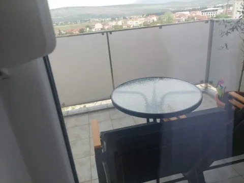 Rent, one bedroom apartment, 54m², City Kvart, Podgorica - image 8