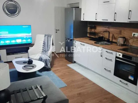 Izdavanje, jednosoban stan, 52m², Šušanj, Bar - image 6