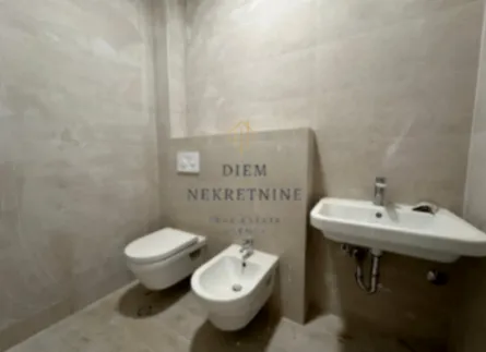 Prodaja, trosoban stan, 139m², Donja Gorica, Podgorica - image 9