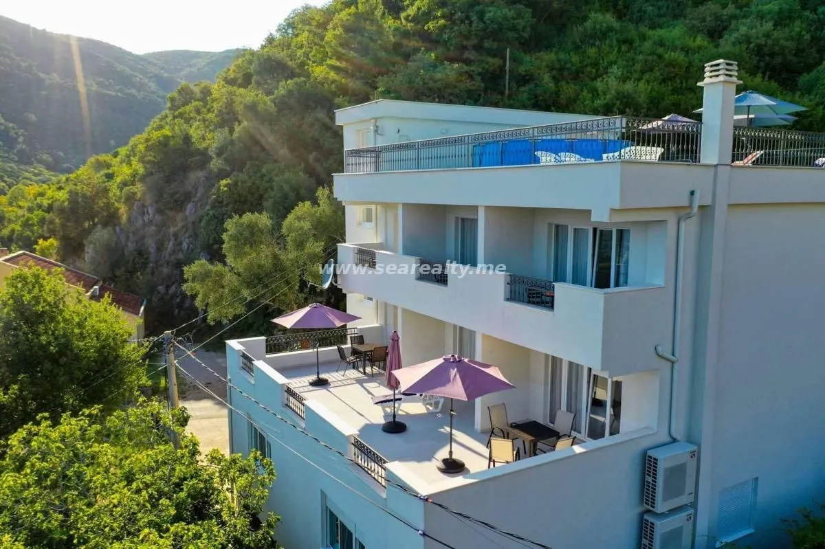 Rent, one bedroom apartment, 30m², Budva, Crna Gora