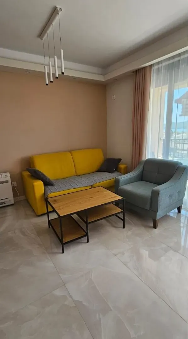 Rent, one bedroom apartment, 40m², Tivat, Crna Gora