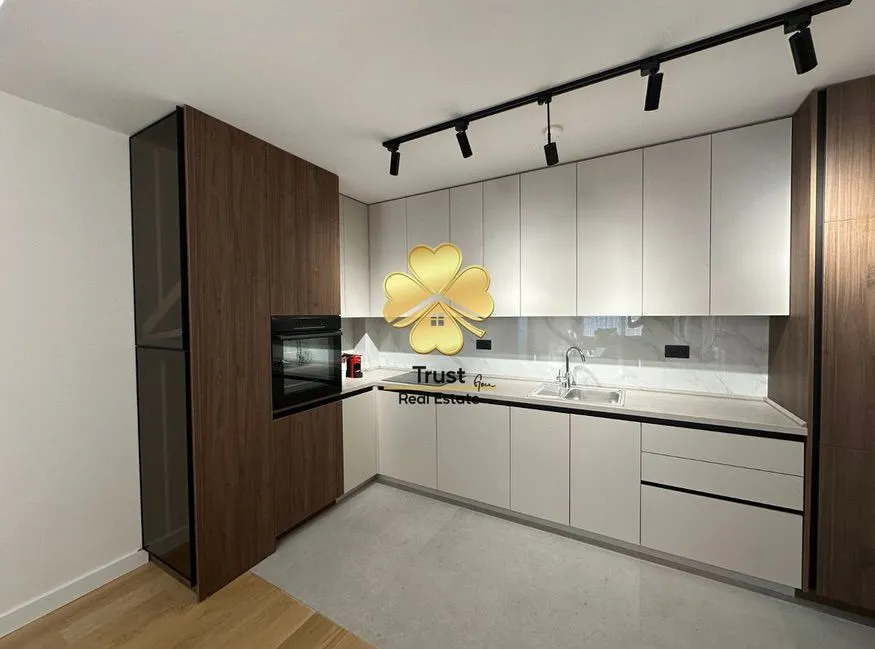 Rent, three bedroom apartment, 120m², Gorica C, Podgorica