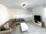 Sale, three bedroom apartment, 105m², Centar, Pančevo - image 2