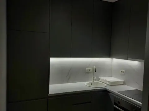 Izdavanje, jednosoban stan, 44m², New City, Podgorica - image 8