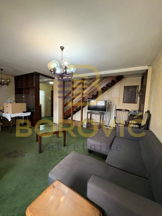 Prodaja, trosoban stan, 94m², Neimar, Vračar Sve Podlokacije