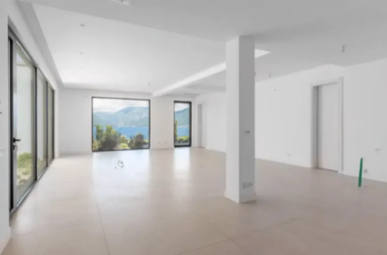 Prodaja, kuća, 350m², Krašići, Tivat