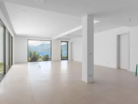 Sale, house, 350m², Krašići, Tivat - image 7