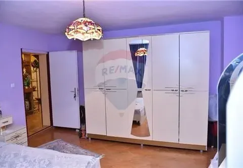 Prodaja, kuća, 696m², Zlatica, Podgorica - image 37