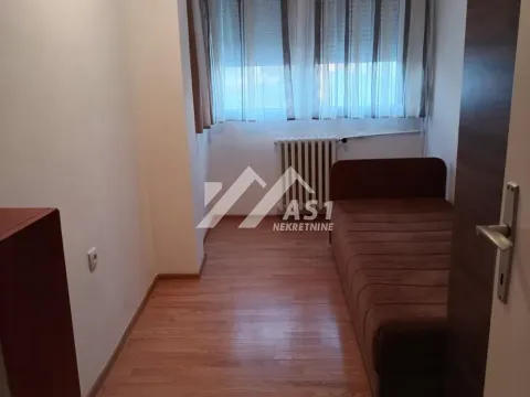 Izdavanje, trosoban stan, 55m², Liman 2, Novi Sad Sve Podlokacije - image 7