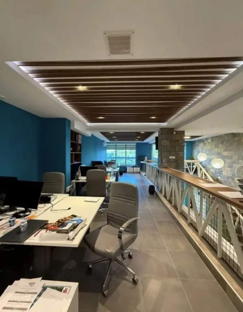 Izdavanje, poslovni prostor, 183m², Krivi Most, Podgorica
