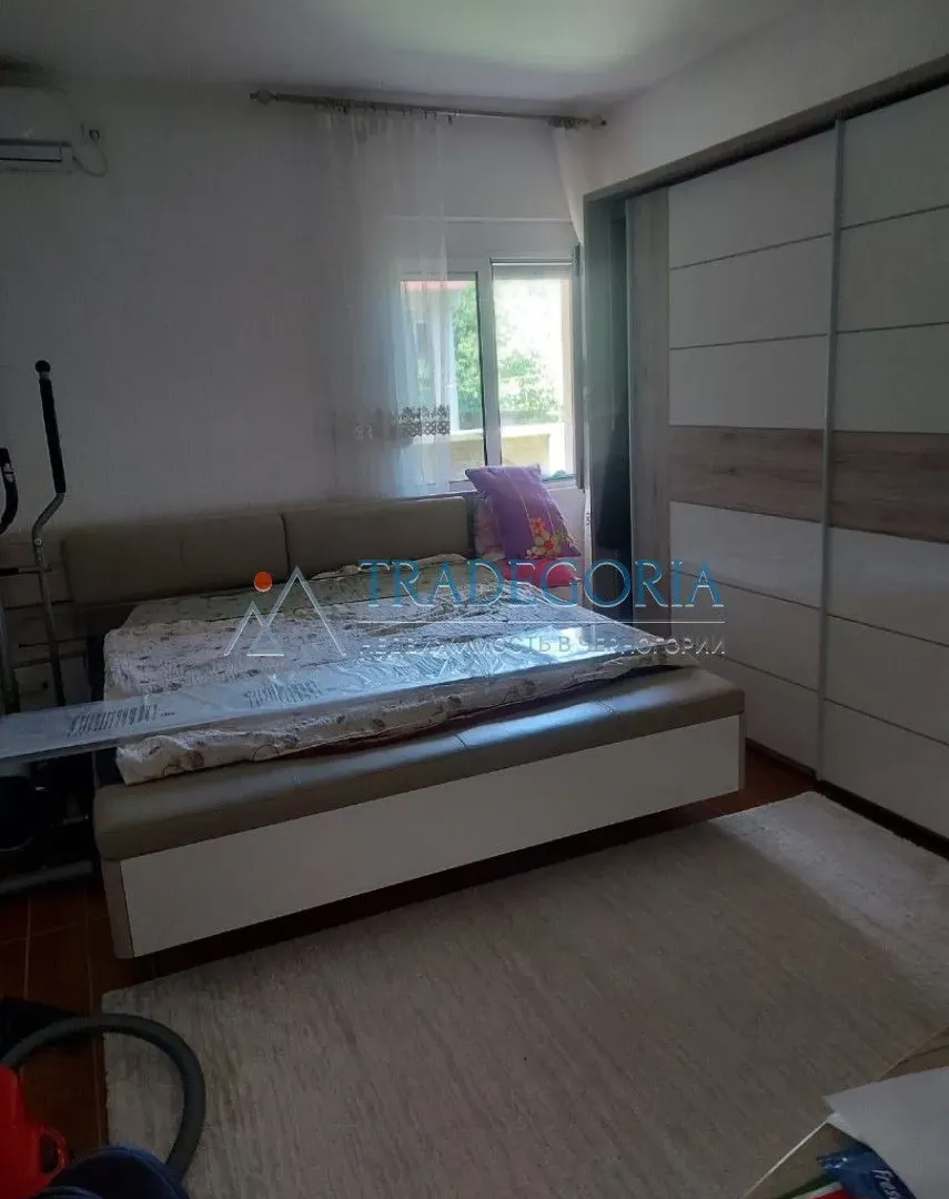 Prodaja, kuća, 300m², Bar, Crna Gora