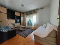 Izdavanje, trosoban stan, 110m², Niš, Srbija - image 4