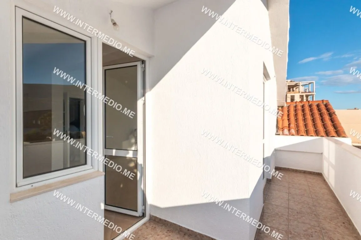 Prodaja, dvosoban stan, 64m², Kumbor, Herceg Novi