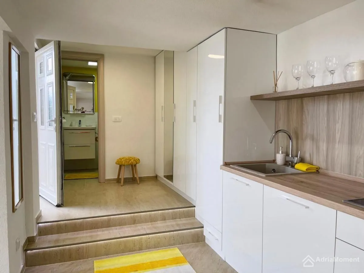 Prodaja, kuća, 118m², Krašići, Tivat