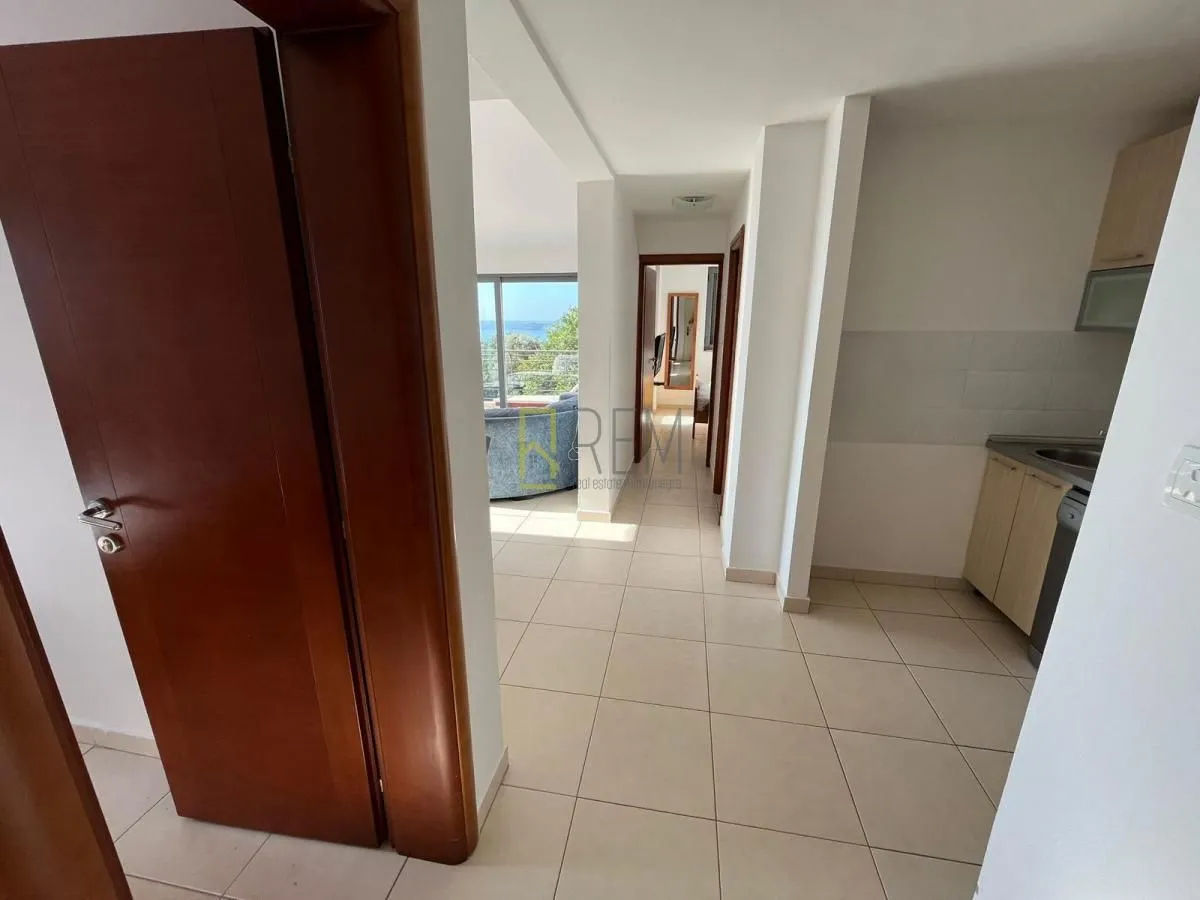 Sale, three bedroom apartment, 75m², Bečići, Budva