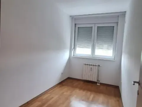 Prodaja, četvorosoban stan, 90m², Adamovićevo Naselje, Novi Sad Sve Podlokacije - image 5