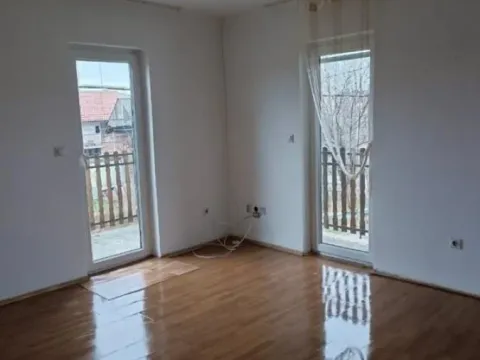 Prodaja, kuća, 151m², Borča 1, Borča Sve Podlokacije - image 3