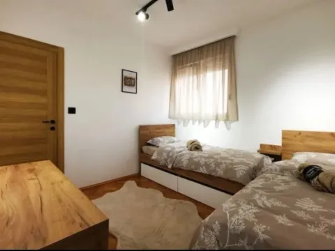 Rent, two bedroom apartment, 65m², Gintaš, Podgorica - image 9