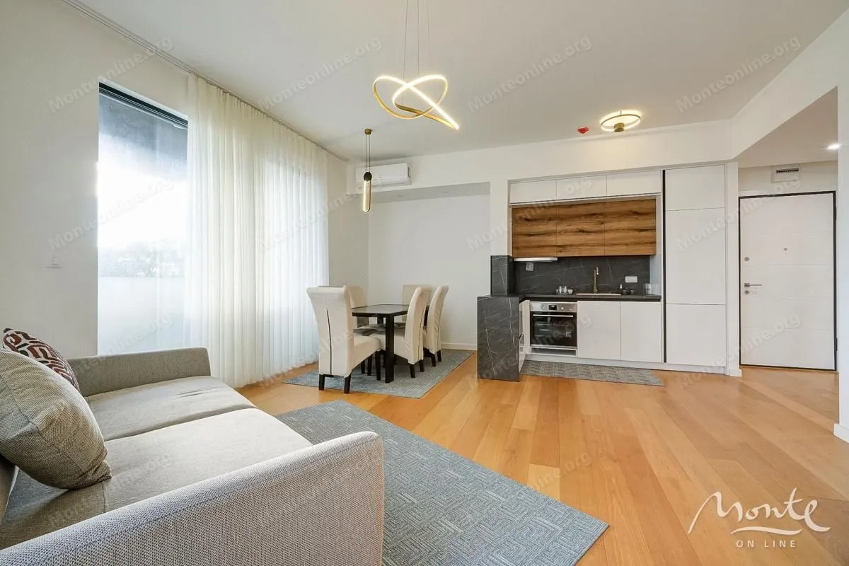 Sale, one bedroom apartment, 67m², Bečići, Budva