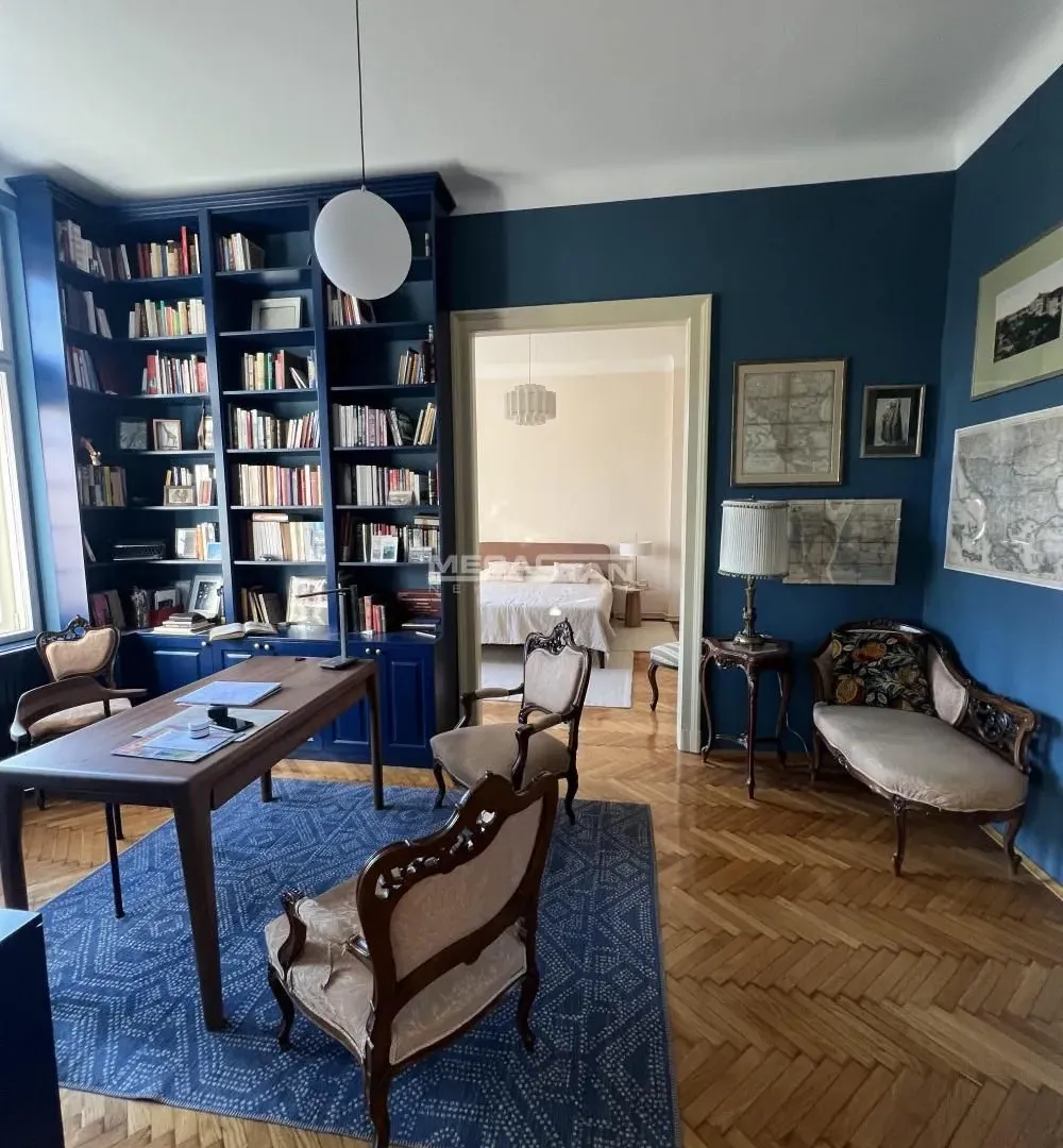 Izdavanje, četvorosoban stan, 122m², Stari Grad, Beograd