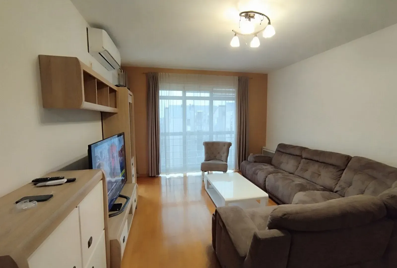 Rent, apartment, 100m², Blok 6, Podgorica