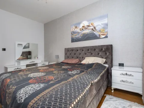 Izdavanje, trosoban stan, 93m², Ljubović, Podgorica - image 6