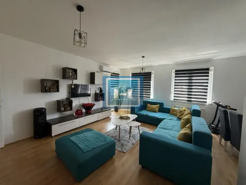 Prodaja, trosoban stan, 79m², Centar, Jagodina - image 3