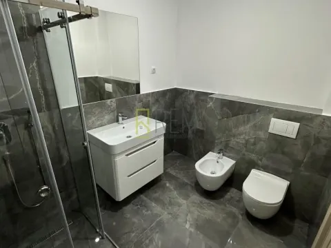 Sale, two bedroom apartment, 95m², Rafailovići, Budva - image 11