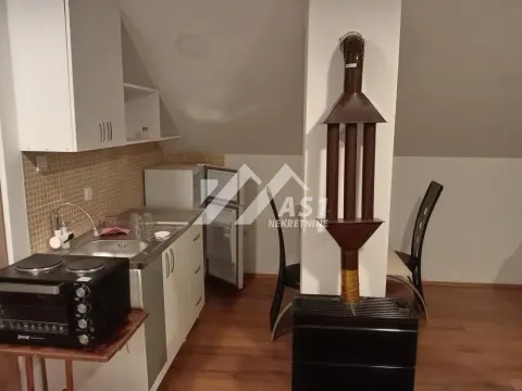 Izdavanje, četvorosoban stan, 120m², Veternik, Novi Sad Sve Podlokacije - image 2