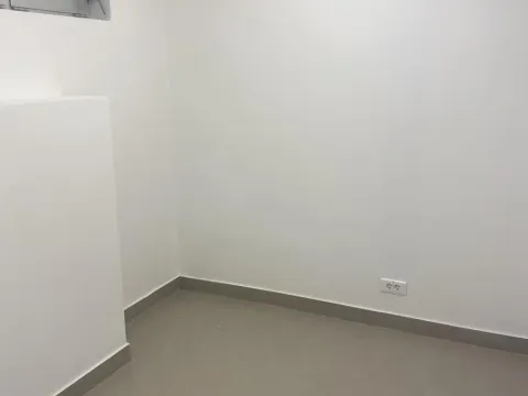 Izdavanje, poslovni prostor, 149m², Savski Venac, Beograd - image 9