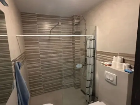 Izdavanje, jednosoban stan, 45m², Ljubović, Podgorica - image 2