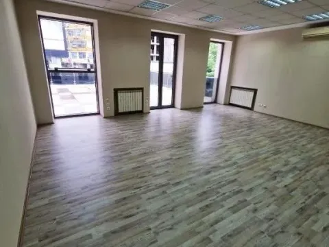 Rent, office space, 216m², Voždovac, Voždovac Sve Podlokacije - image 4