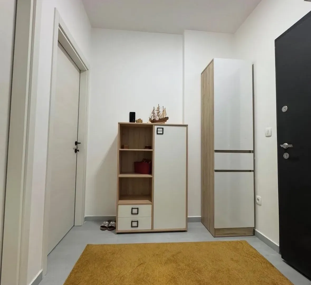 Rent, one bedroom apartment, 41m², Stari Aerodrom, Podgorica