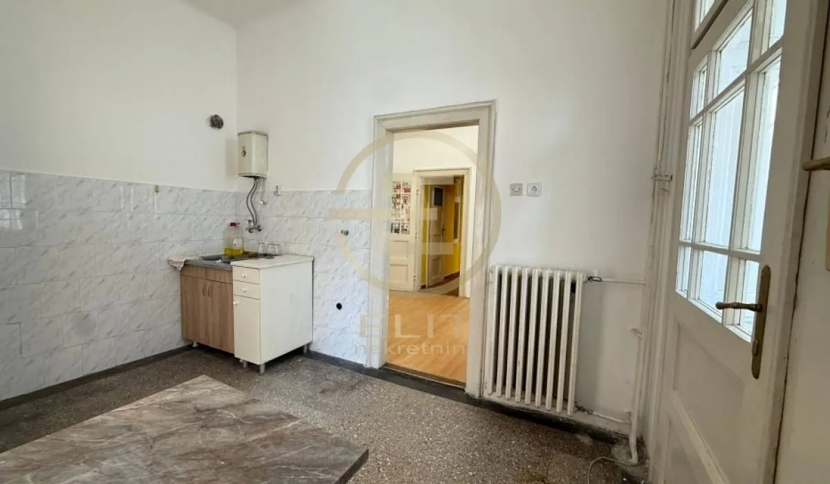 Rent, office space, 93m², Novi Sad Sve Podlokacije, Novi Sad