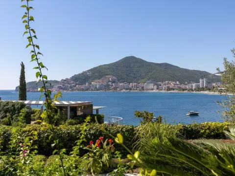 Sale, one bedroom apartment, 97m², Budva, Crna Gora - image 21