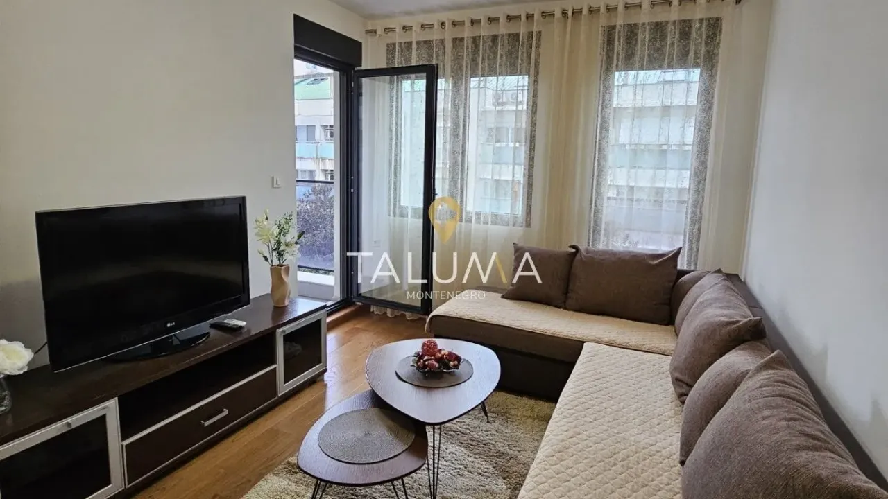 Izdavanje, jednosoban stan, 47m², Tološi, Podgorica