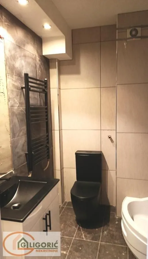 Sale, three bedroom apartment, 66m², Crveni Krst, Beograd