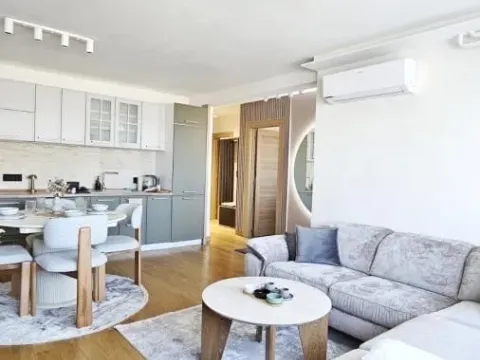 Stan in Bulevar Oslobodjenja